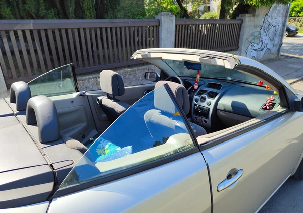 Renault Megane cena 8200 przebieg: 199000, rok produkcji 2004 z Szczecin małe 16